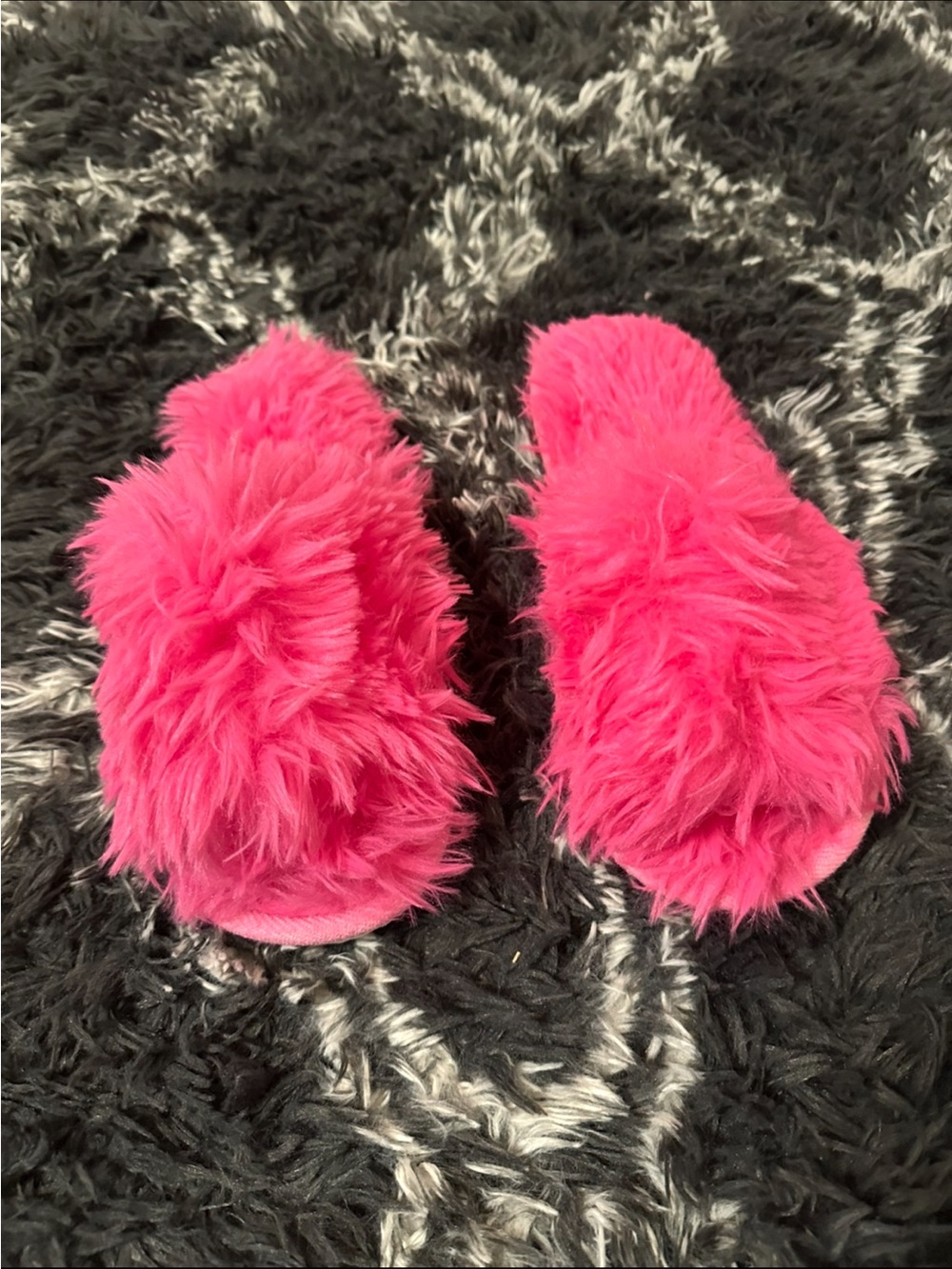 Fuzzy Pink Women's Slippers